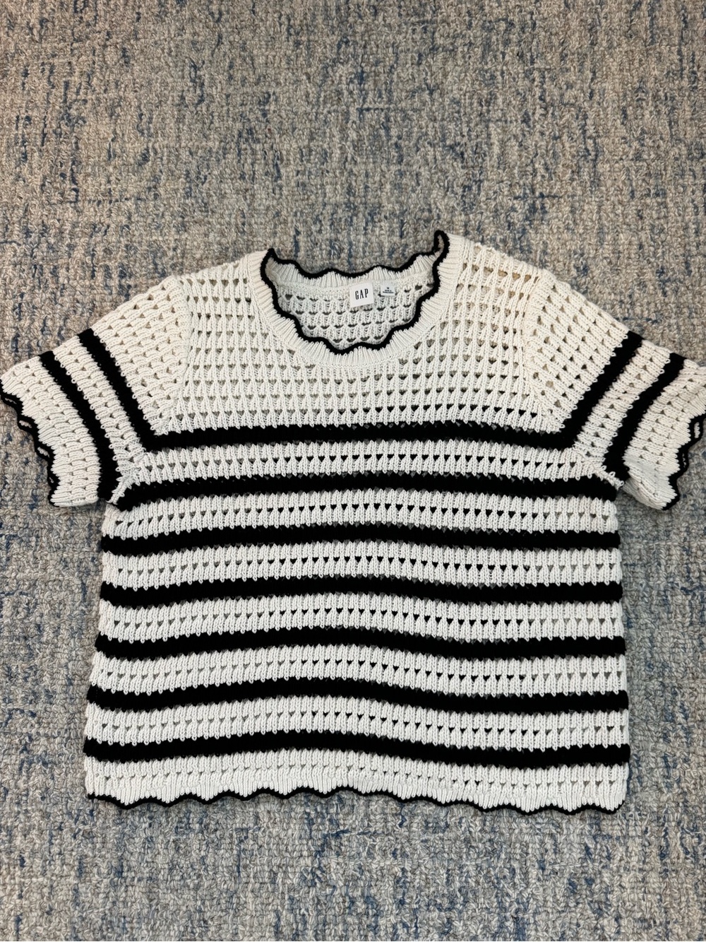 GAP Black & White Crochet Stripe Short Sleeve Top